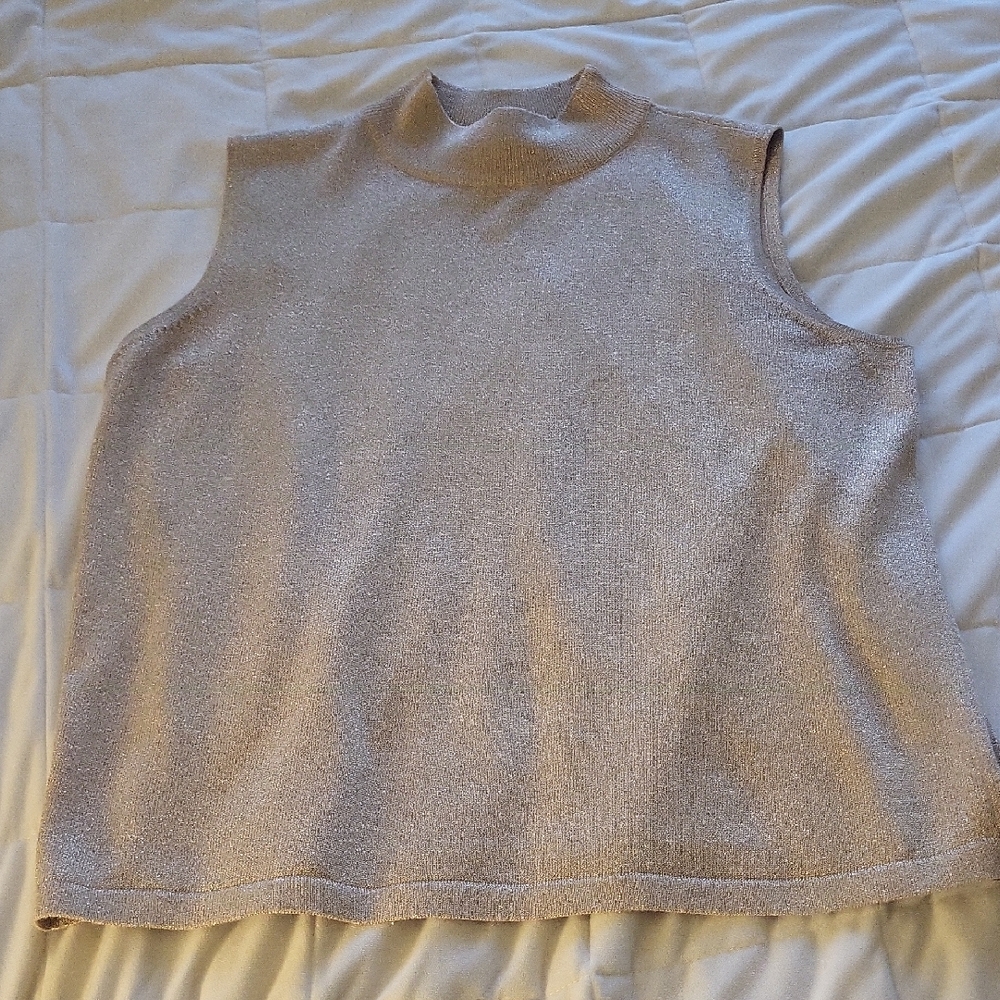 Preston & York Gold Turtleneck Sleeveless Top